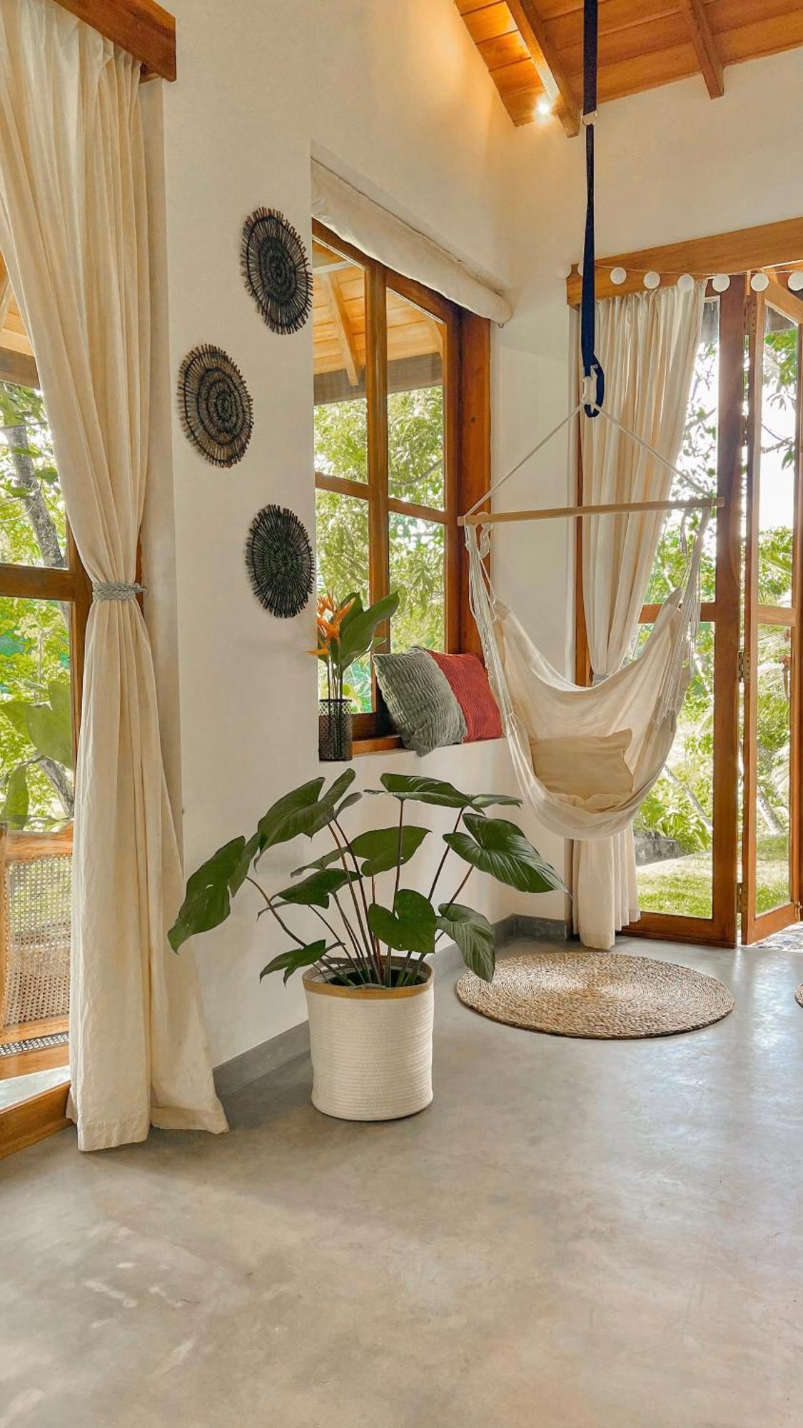 The Jungle Loft Гале Екстериор снимка
