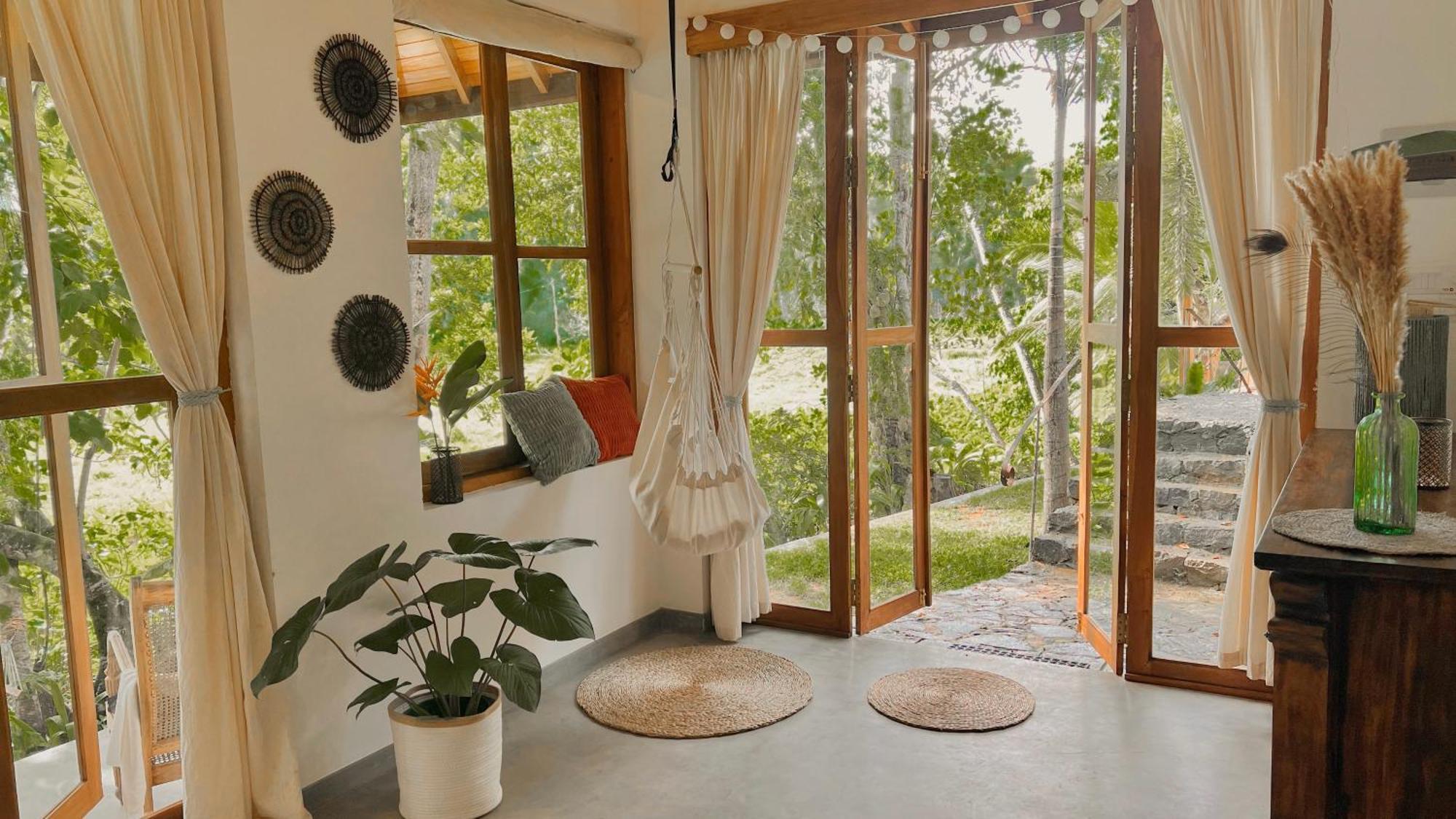 The Jungle Loft Гале Екстериор снимка