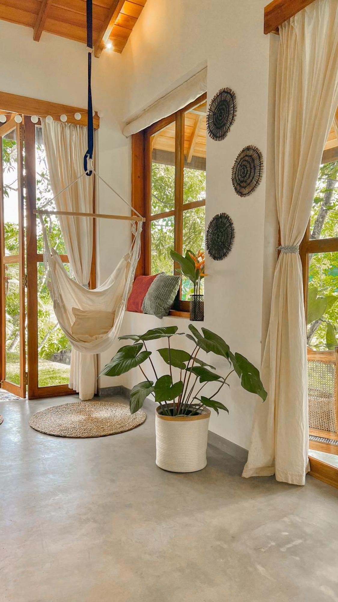 The Jungle Loft Гале Екстериор снимка